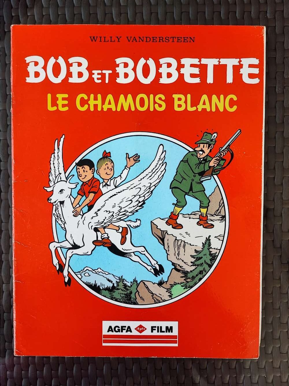 Bob et Bobette - Le chamois blanc - Publicité AGFA